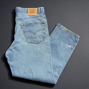 Levi's Relaxed Straight Leg Vintage 2002 Blue Denim Jeans Men's Size 38 x 30